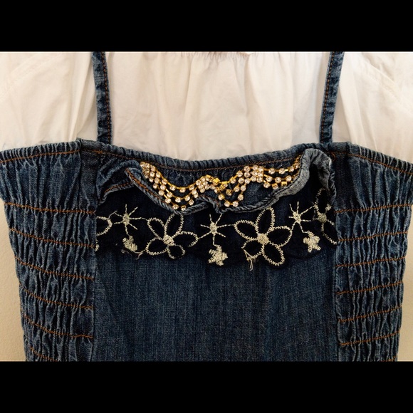Cute smocked jean style dress NWOT - Picture 3 of 5